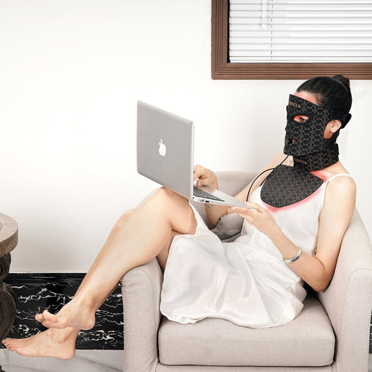 Lumnixa LED Light Therapy Face & Neck Mask - Lumnixa